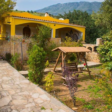 Villa-Maria Triopetra Luaran gambar