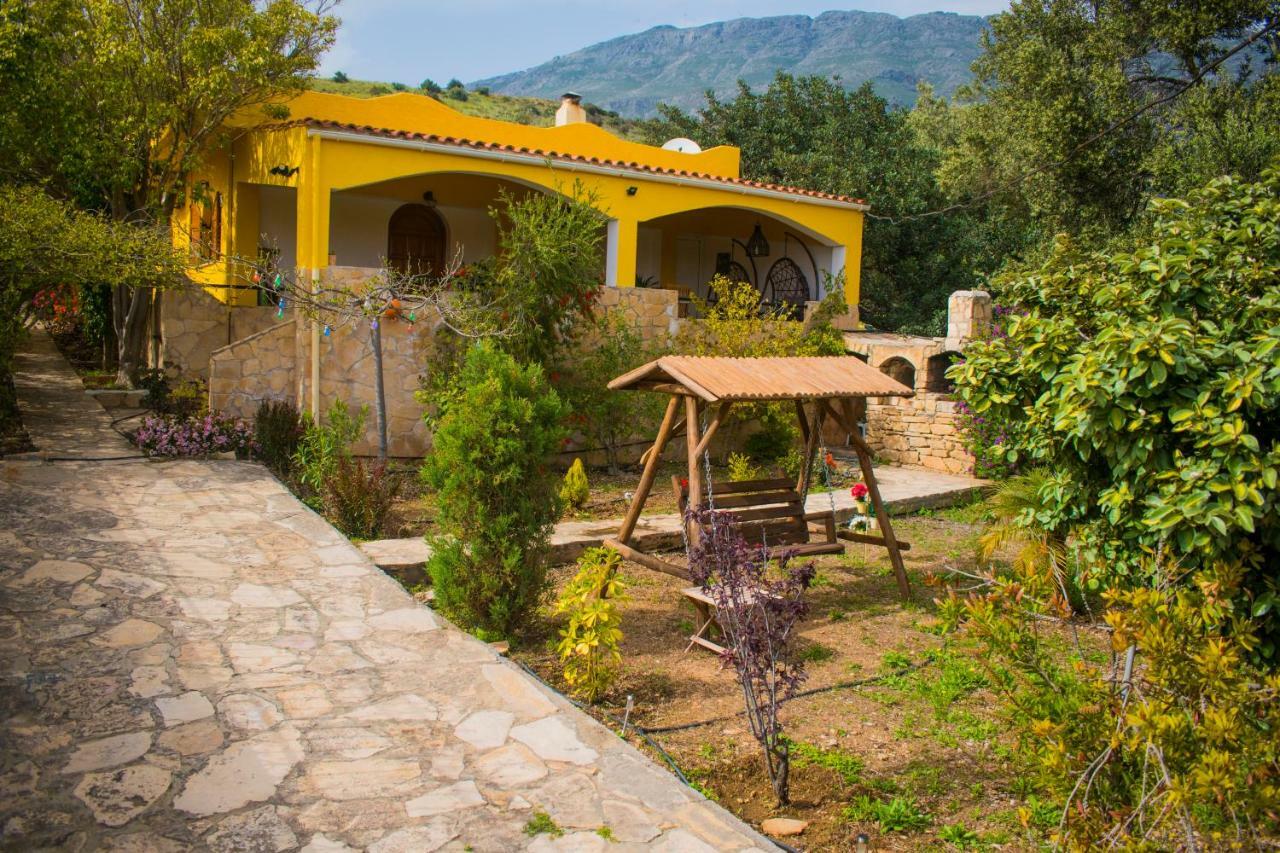 Villa-Maria Triopetra Luaran gambar